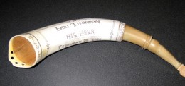 The Earl Thompson HornThis was a large F&I style horn with a maple butt plug.  It was lightly engrailed and carved with a plain neck, double ring, a tulip and faceted spout. I liked the color of the horn so much I did not dye it.