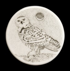 Snowy OwlThis is the converse of the Red Bear medallion.